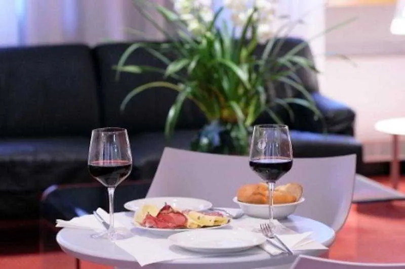 Allegroitalia Espresso Darsena Milan