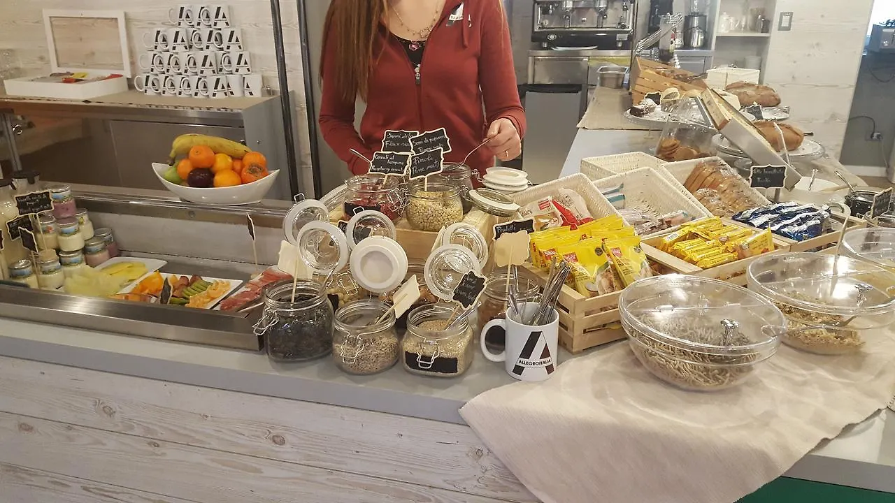 Allegroitalia Espresso Darsena Milano Italien